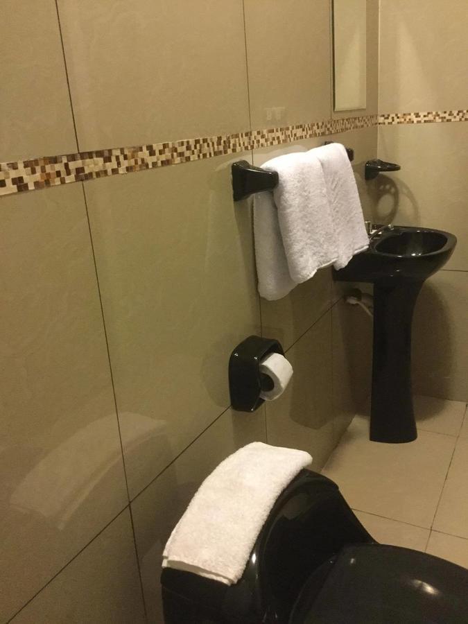 Tariri Hotel Pucallpa Ngoại thất bức ảnh